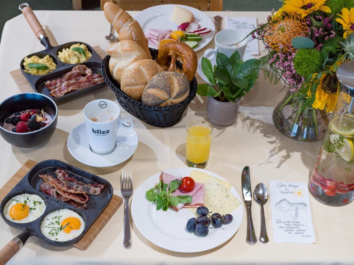 Hotel Blizz Finkenberg Ngoại thất bức ảnh