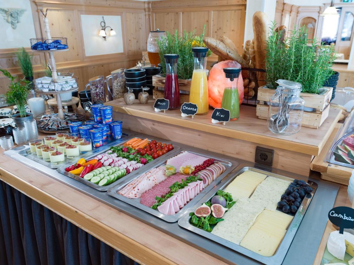 Hotel Blizz Finkenberg Ngoại thất bức ảnh