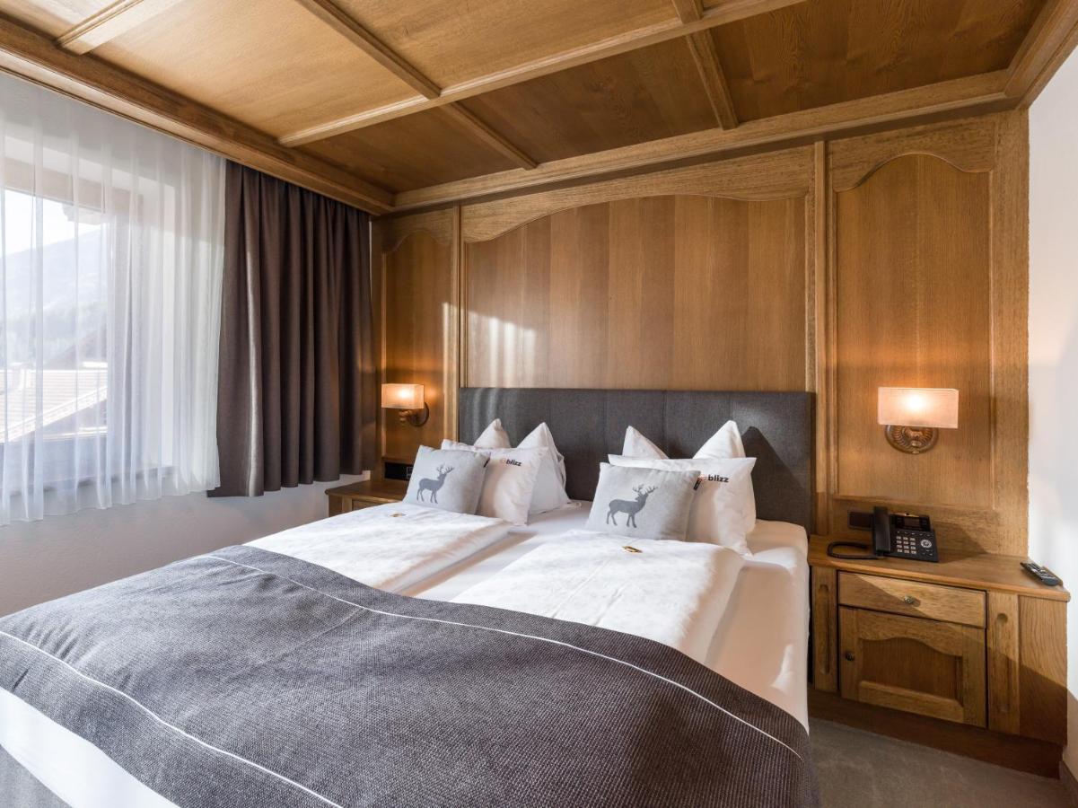 Hotel Blizz Finkenberg Ngoại thất bức ảnh